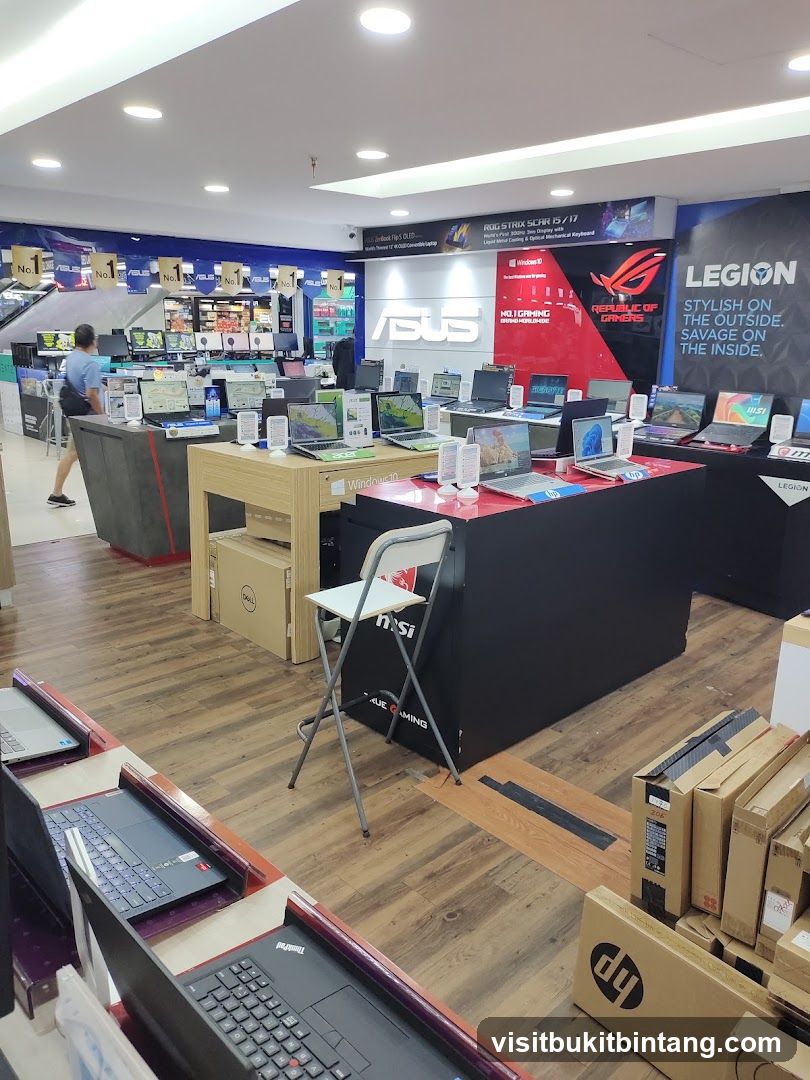 Computer Store Display