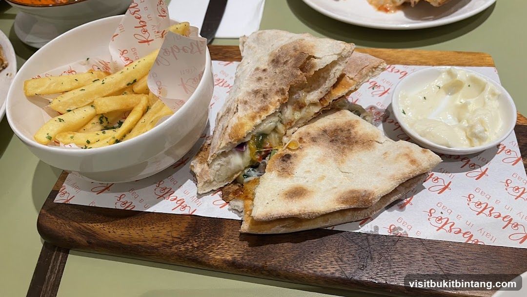 Calzone with Fries and Dip
