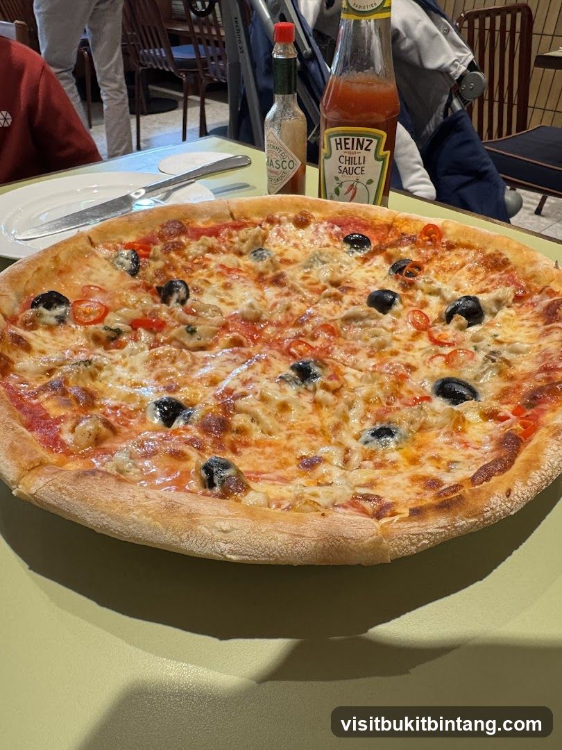 Pizza with Condiments