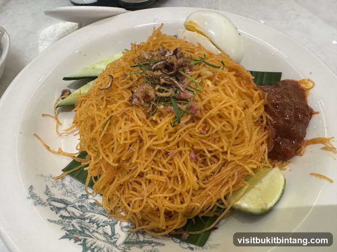 Noodles with Egg and Sambal