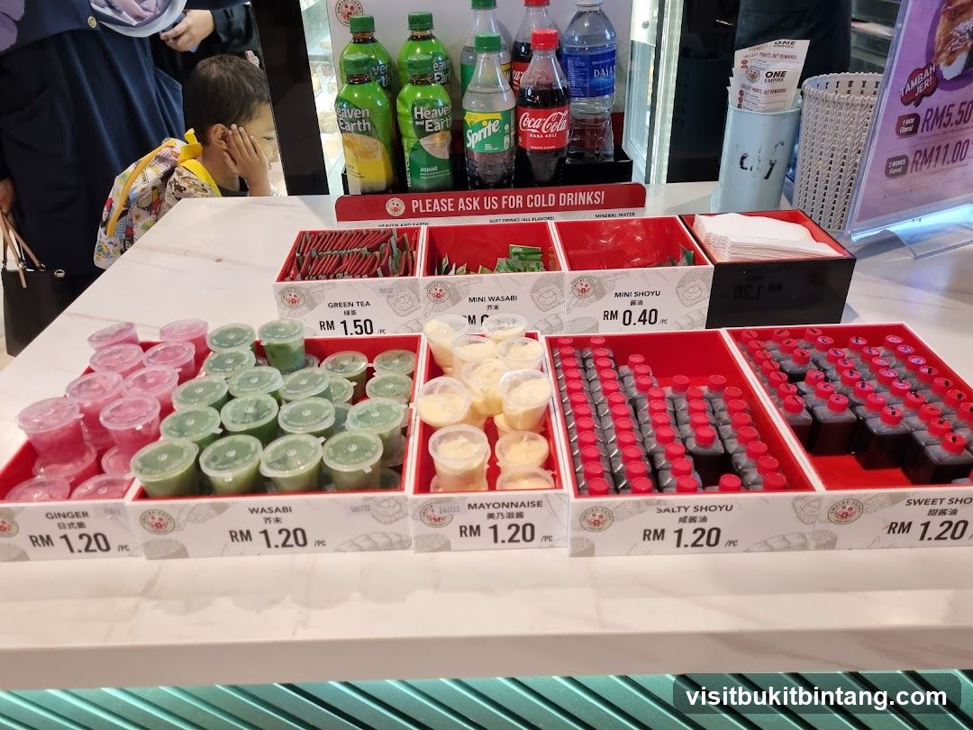 Condiments and Drinks Display