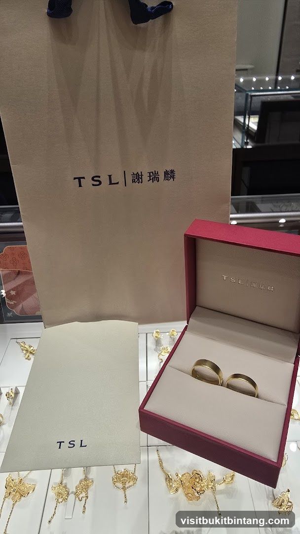 TSL Jewelry Display