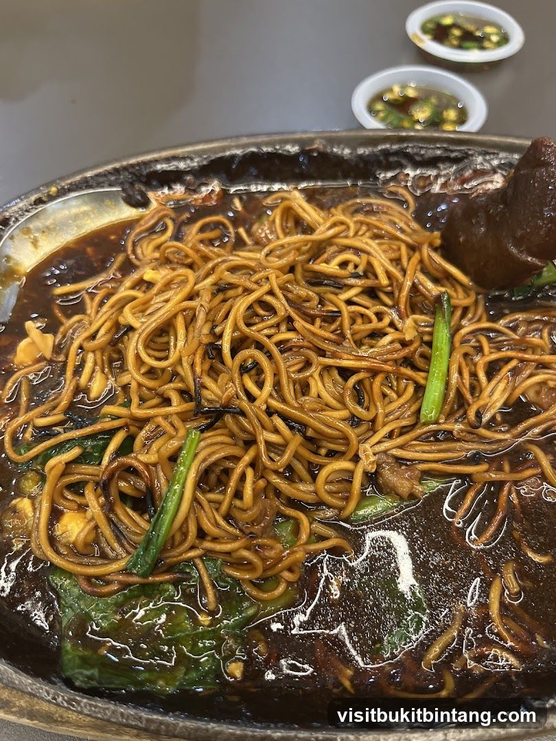 Sizzling Noodles