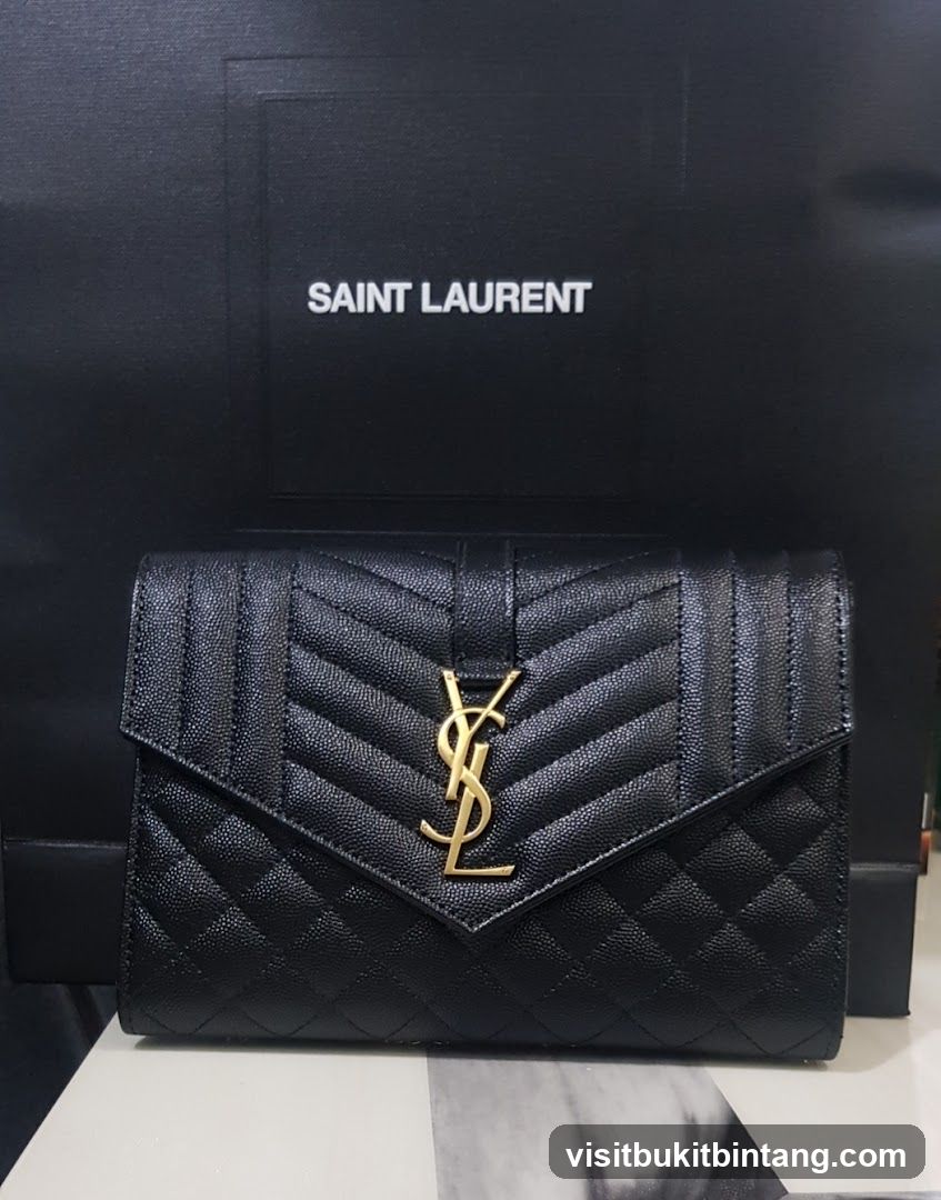 Saint Laurent Bag