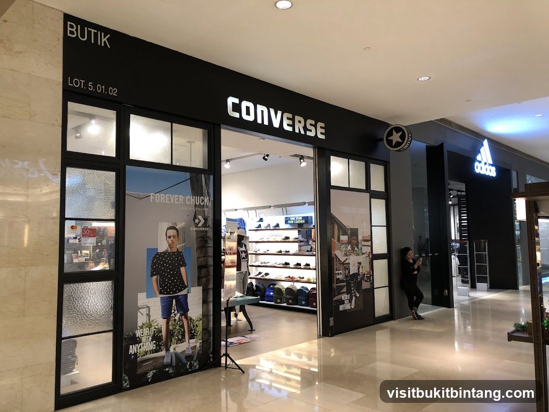 Converse Storefront