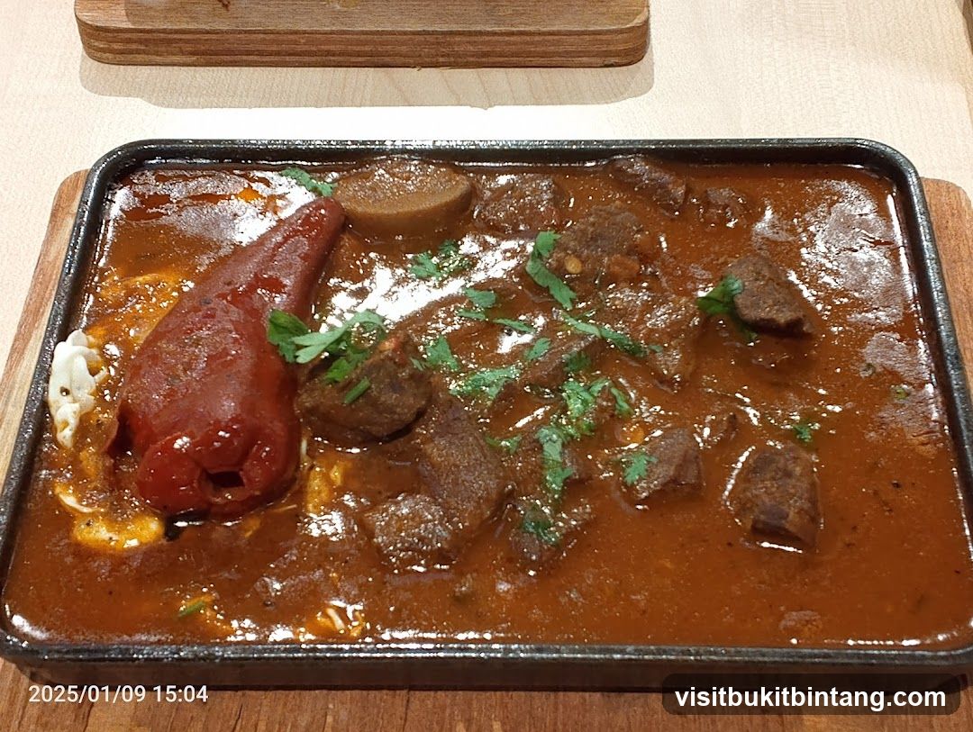 Beef Stew with Pepper