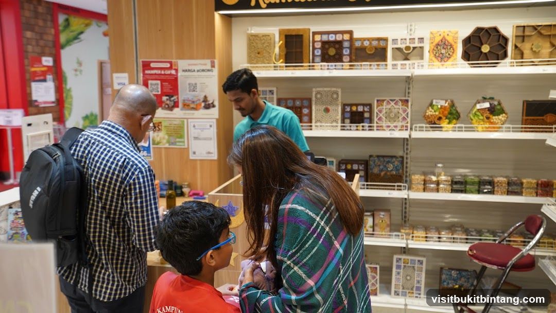 Mahnaz Food - Jaya Shopping Centre (Healthy Snacks)
