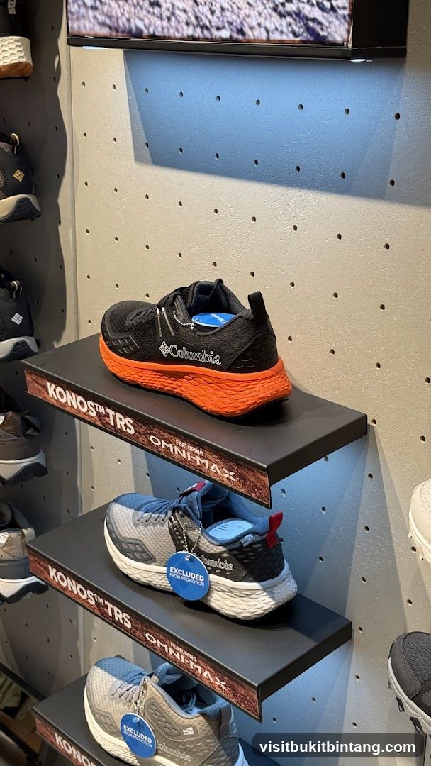 Columbia Shoes Display