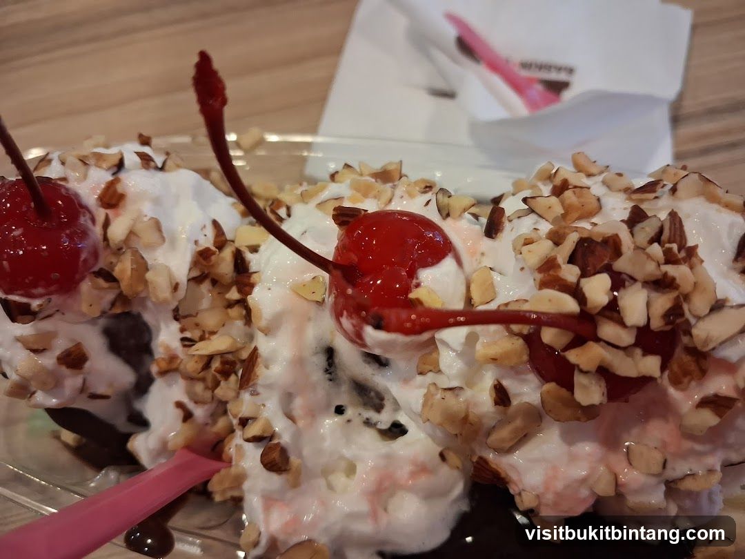 Banana Split Sundae