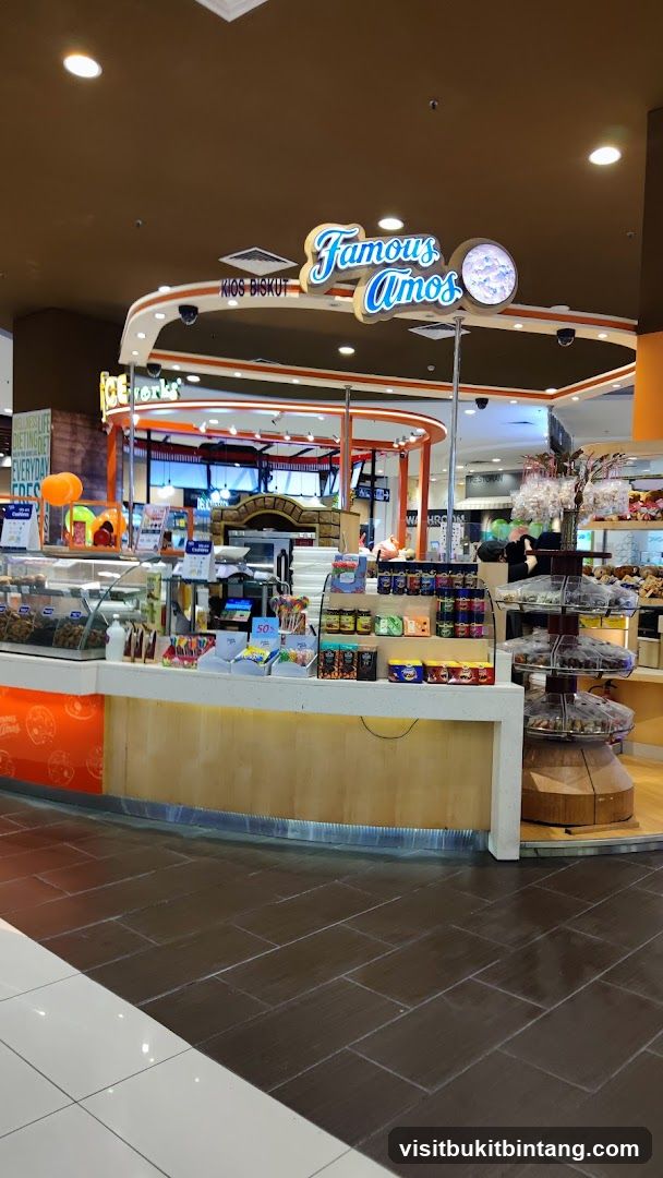 Famous Amos Aeon Mall Shah Alam