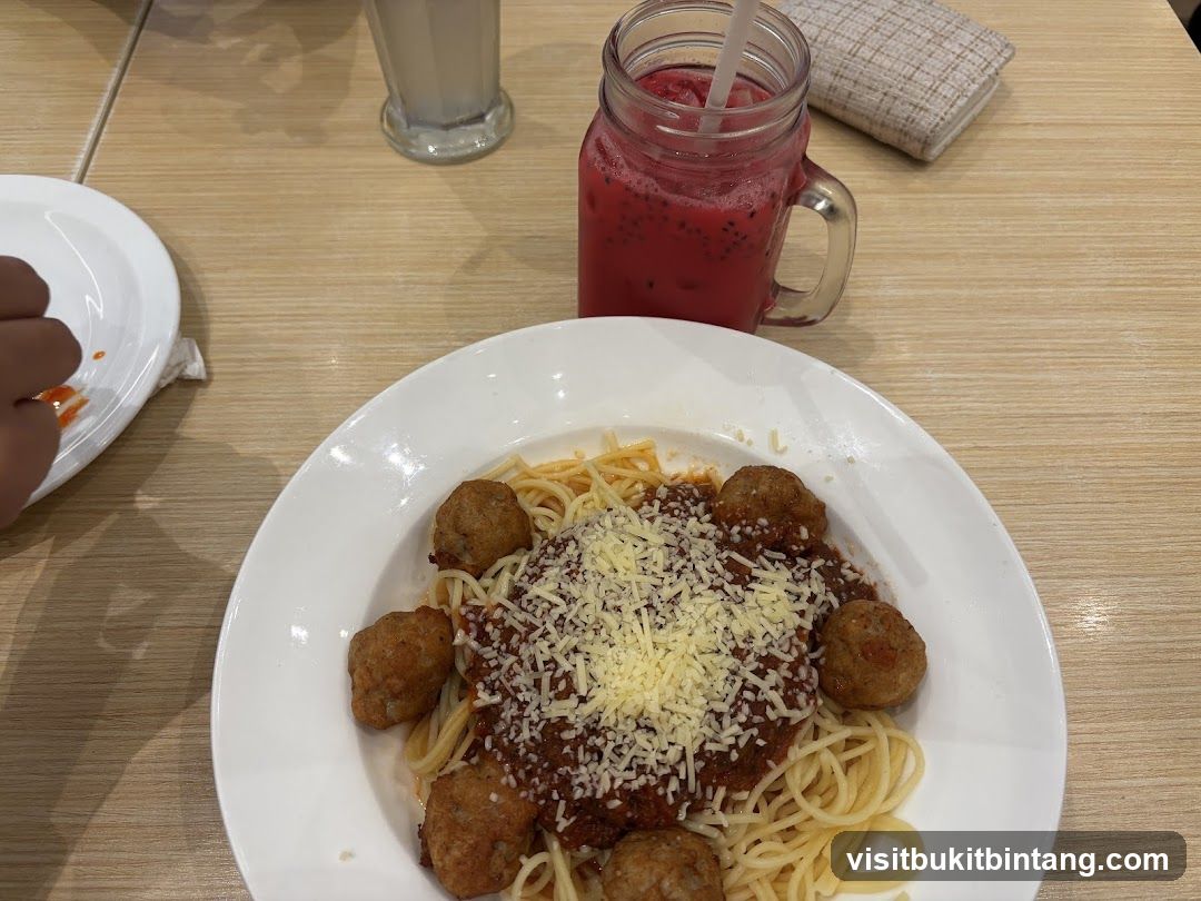 Spaghetti and Meatballs with Drink