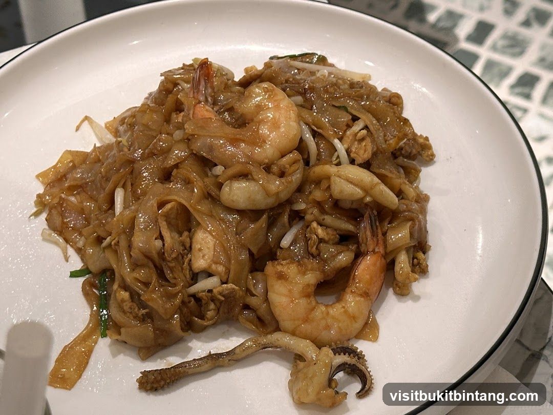 Stir-fried Noodles with Shrimp