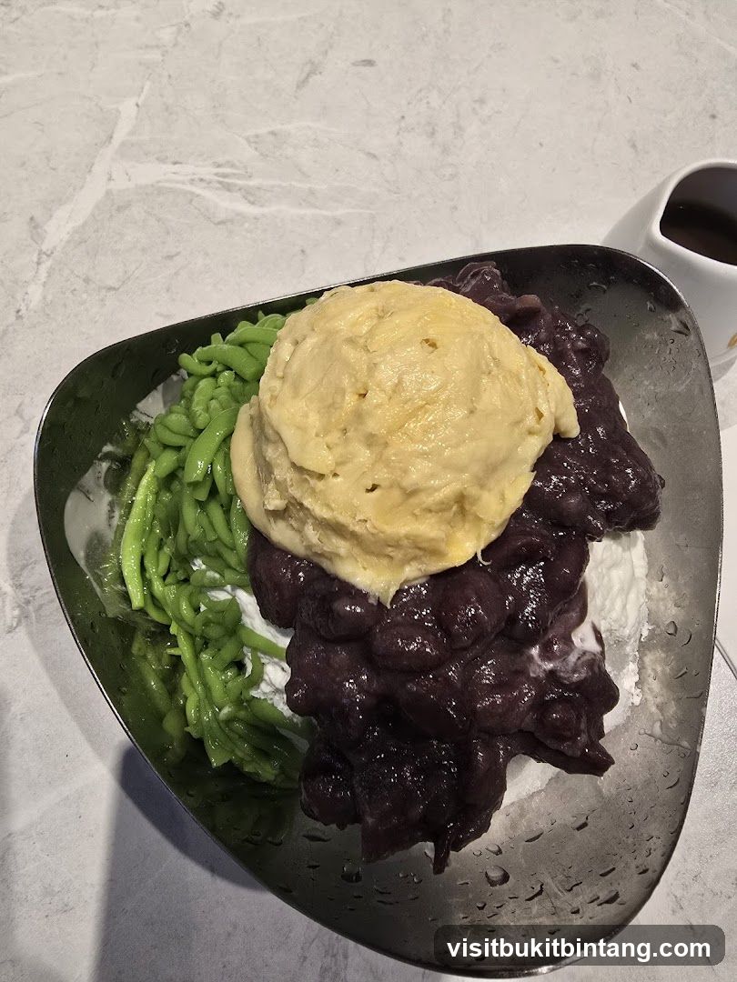 Dessert with Durian Ice Cream