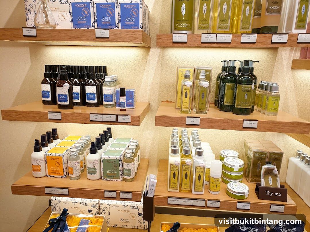 L'Occitane Store Display