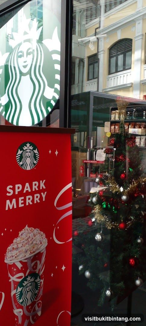 Starbucks Christmas Display