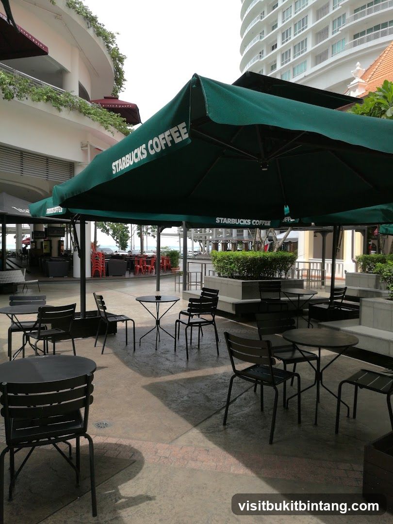 Starbucks Coffee Outdoor Seating