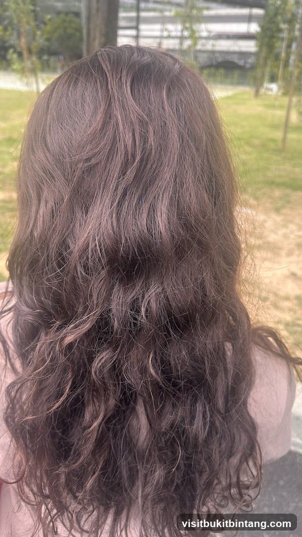 Woman's Hair