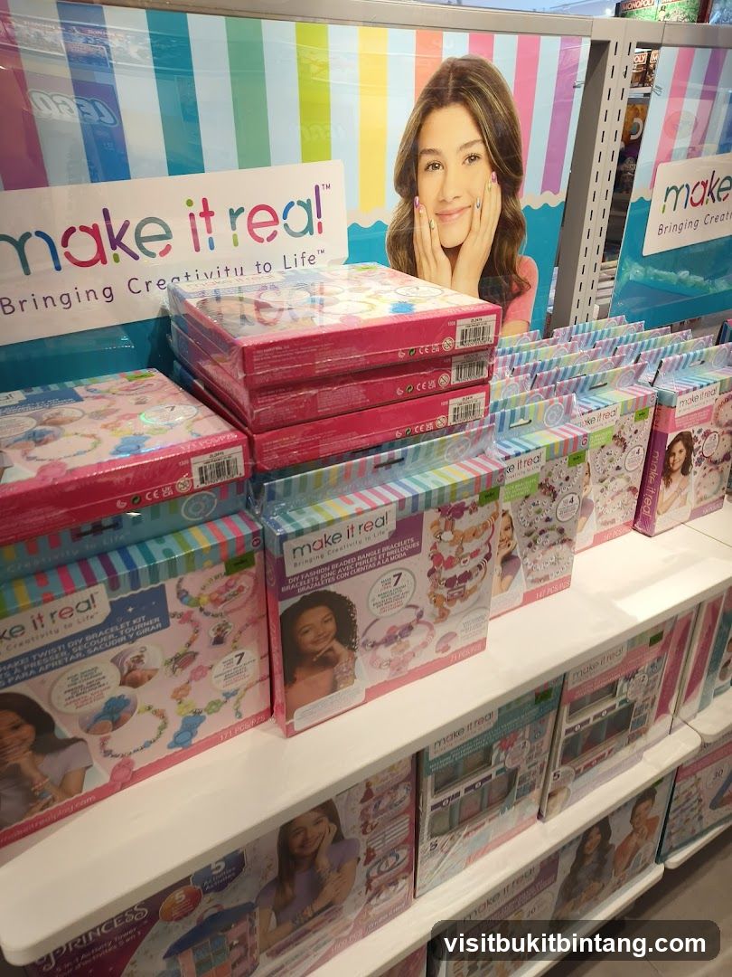 Toys”R”Us - Elmina Lakeside Mall