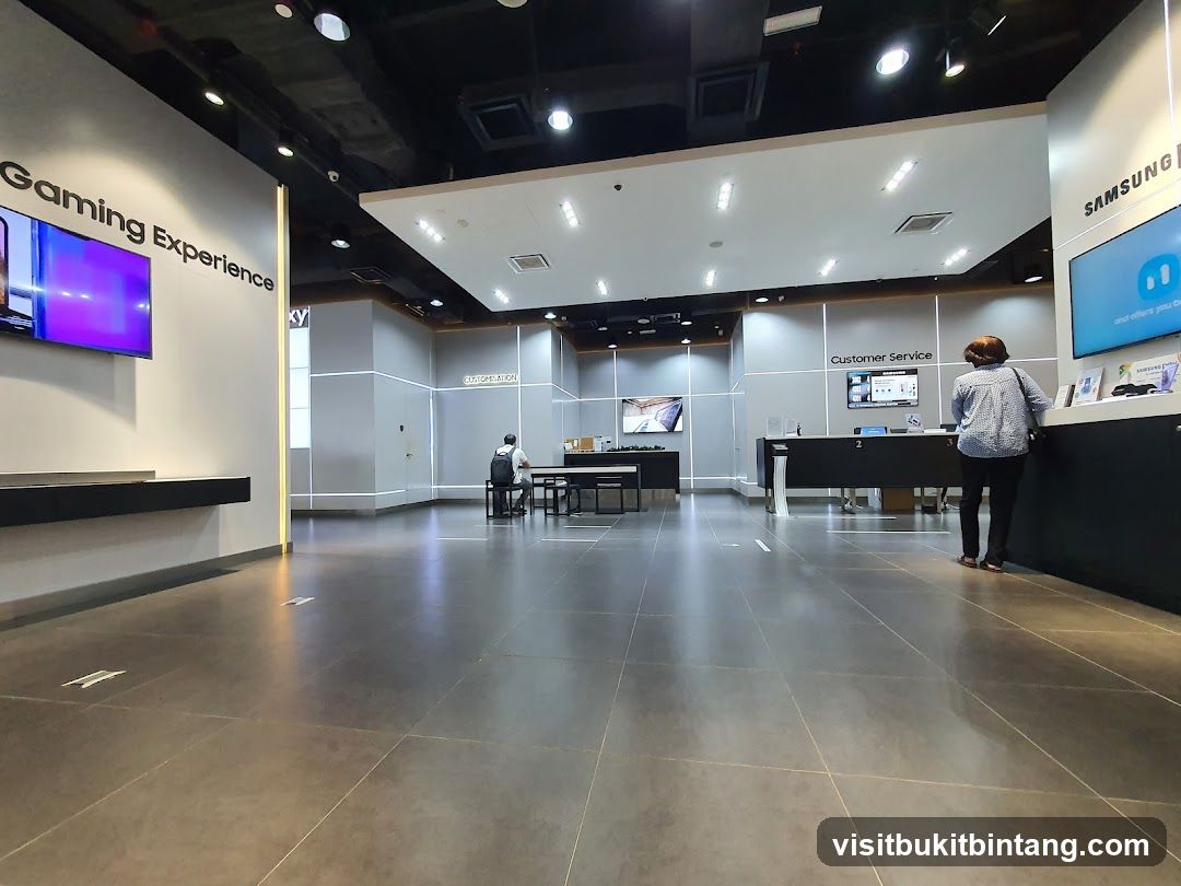 Samsung Store Interior