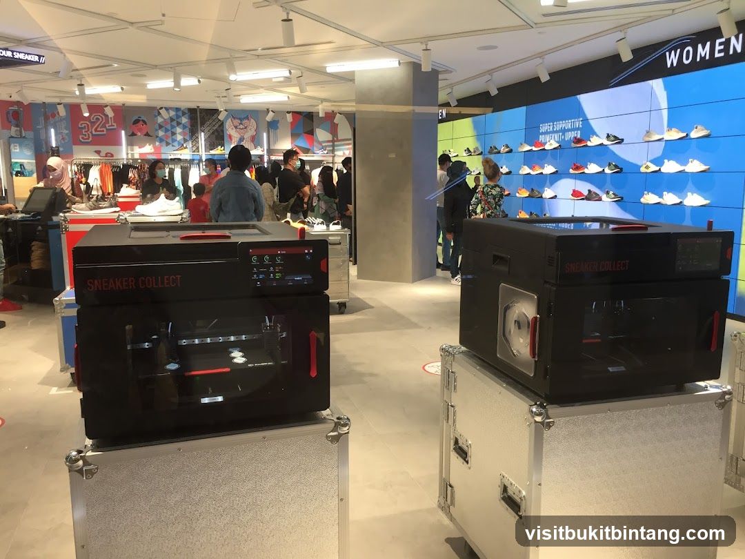 Sneaker Store Display