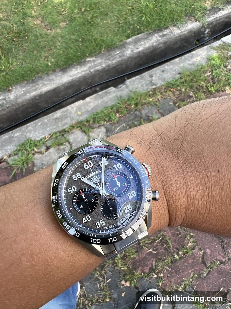 TAG Heuer Carrera Chronograph Watch