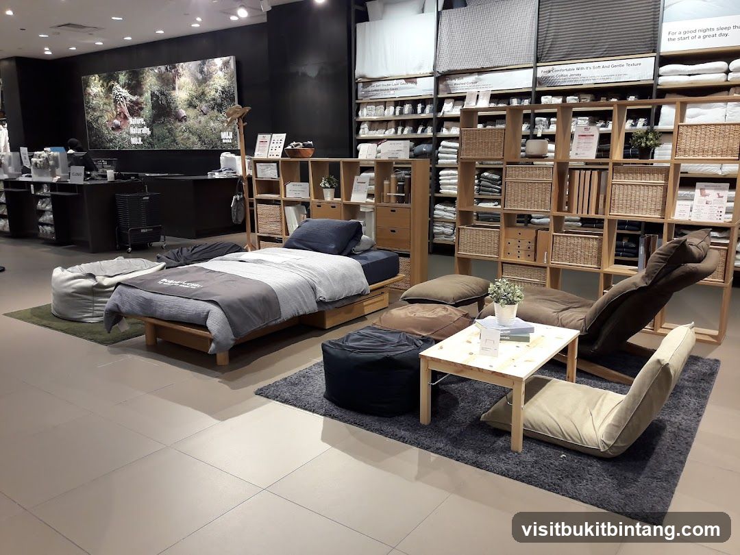 Home Furnishings Display