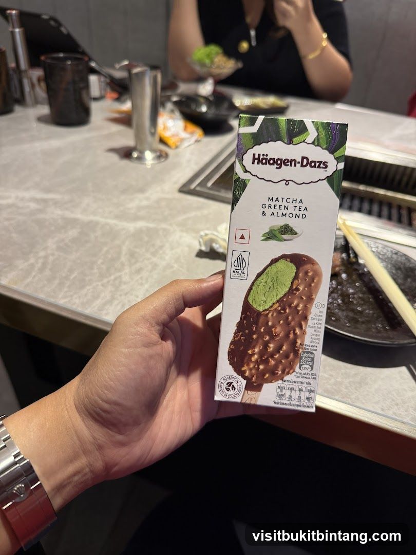 Häagen-Dazs Matcha Green Tea & Almond Ice Cream Bar