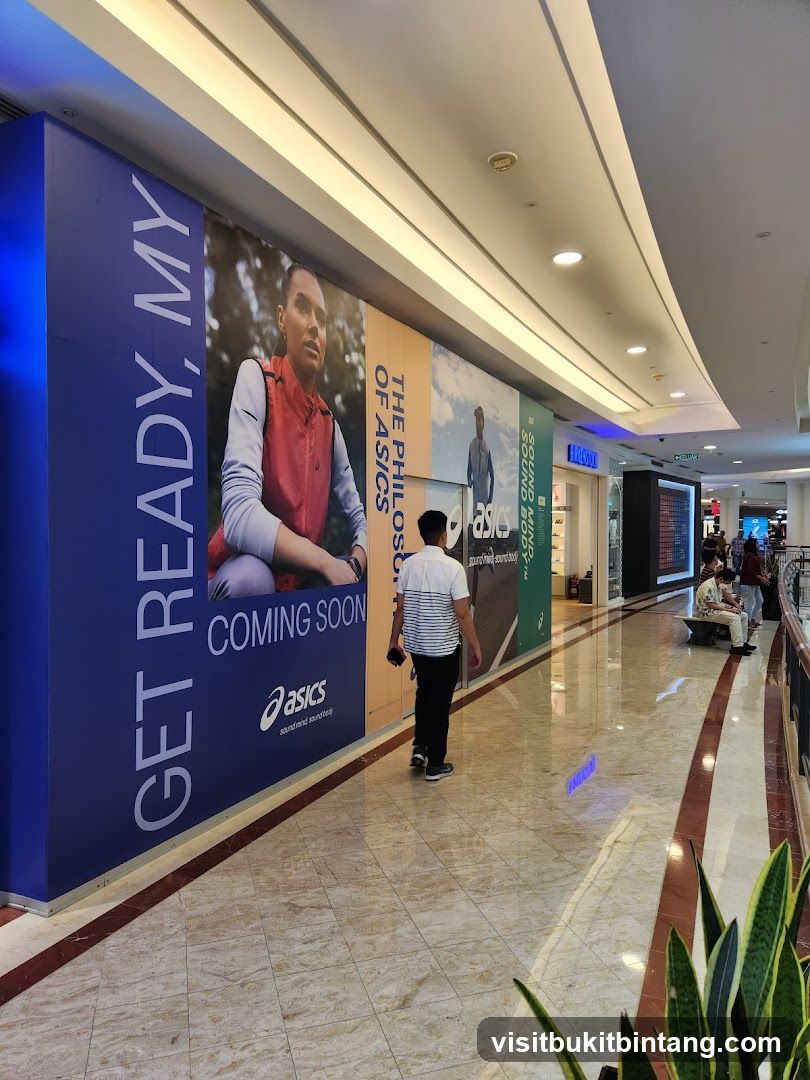 ASICS Store Under Construction