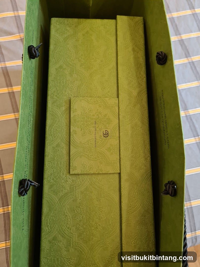 Green Gift Box