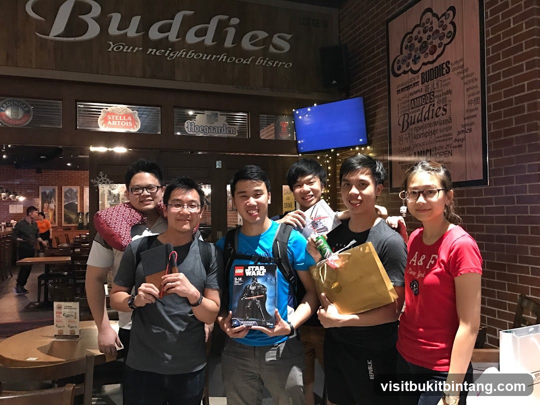 Group of friends at Buddies bistro