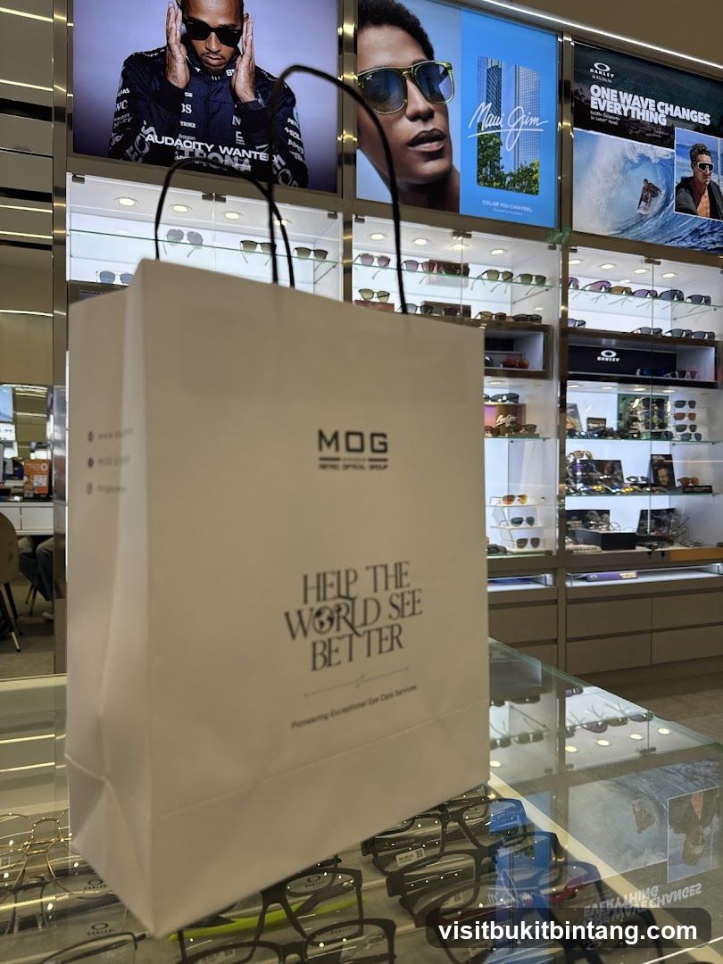 Optical Shop Display