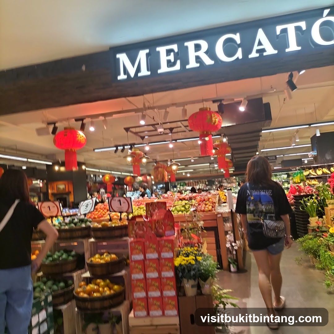 Mercato Supermarket Interior