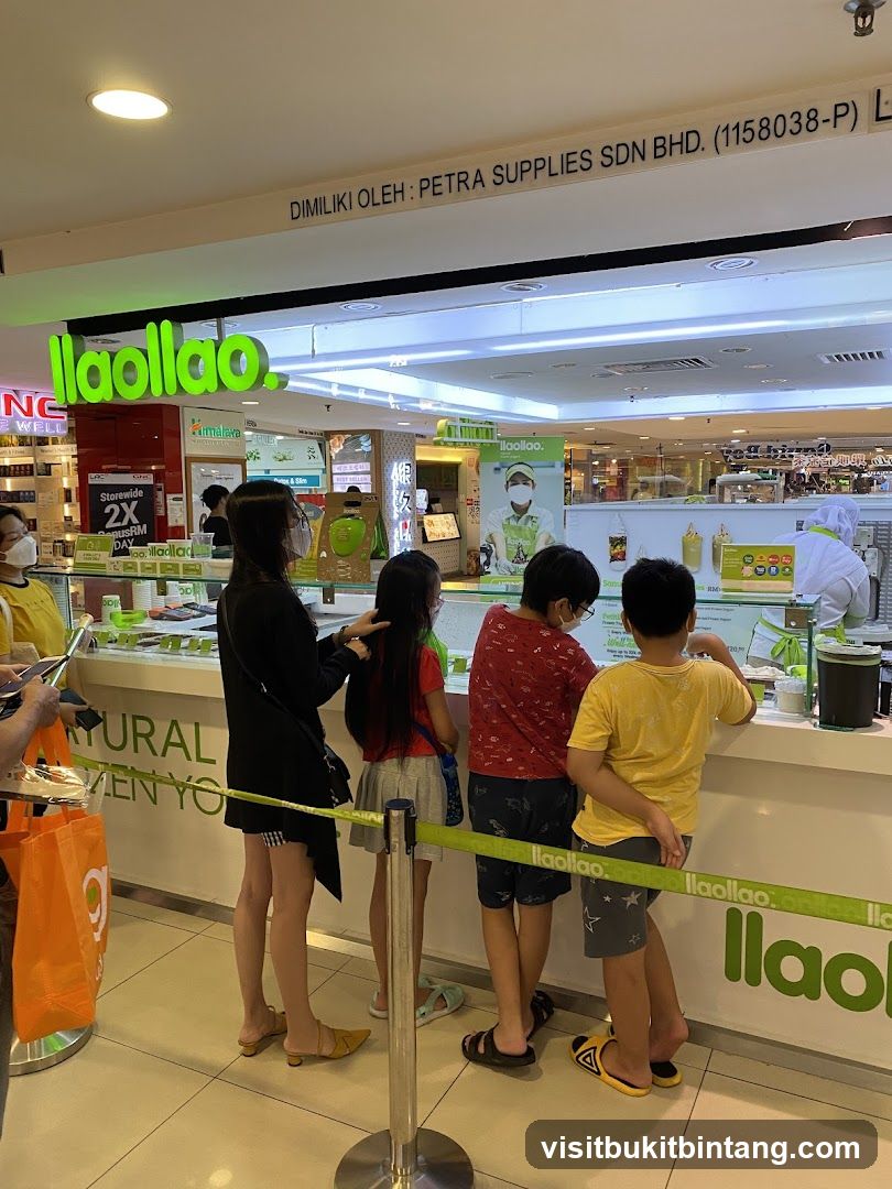 llaollao Natural Frozen Yogurt