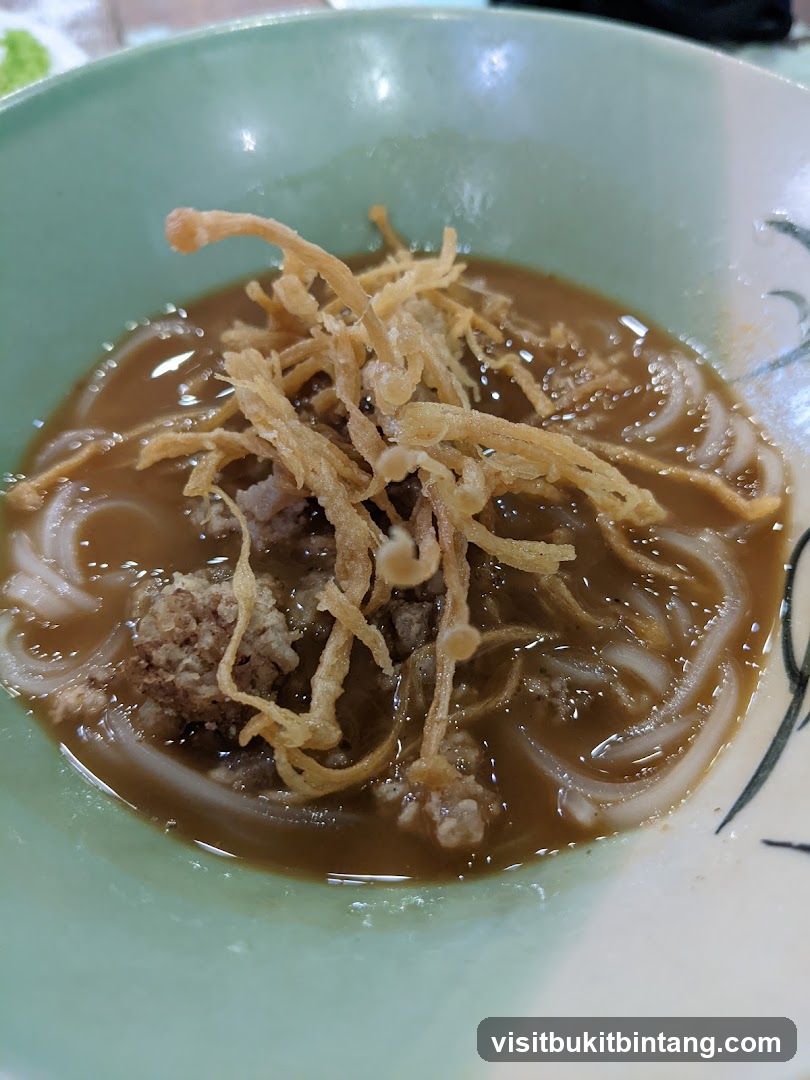 Noodle Soup with Fried Enoki Mushrooms