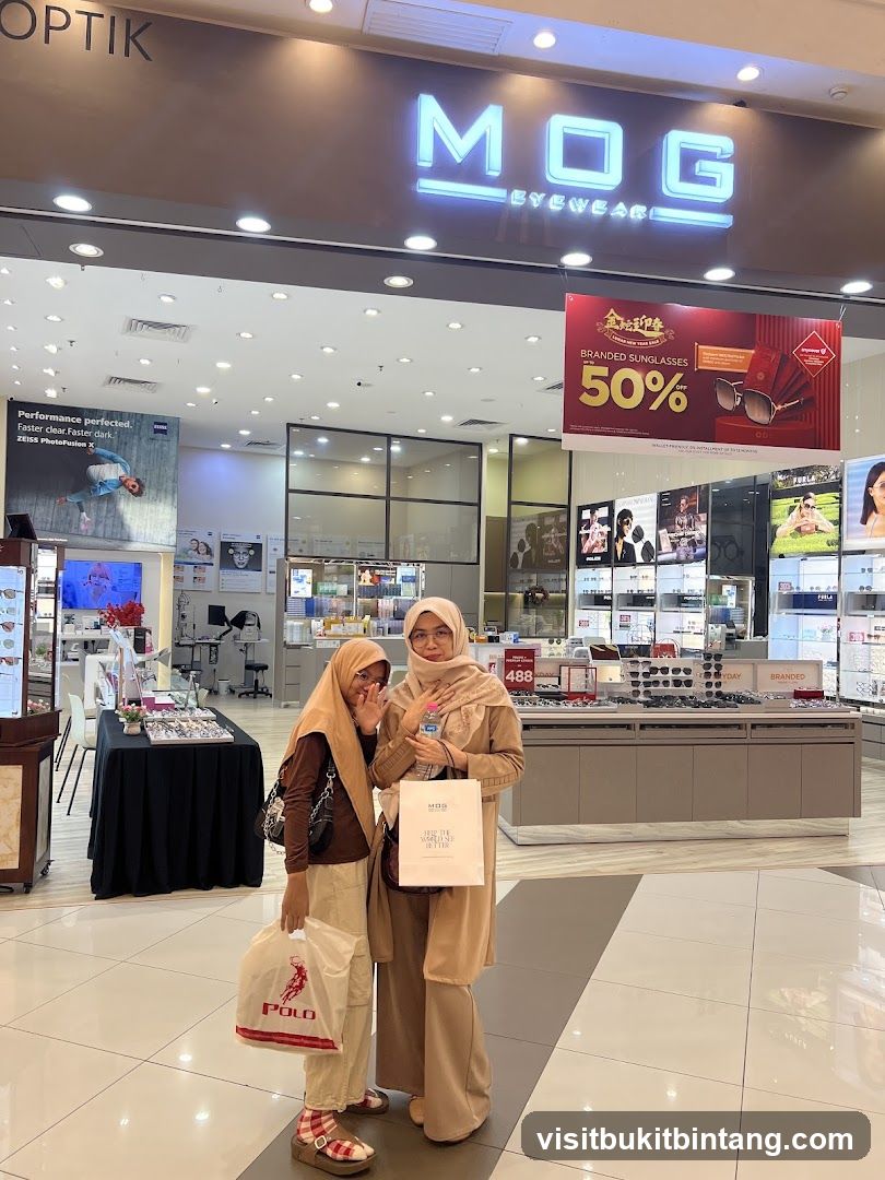 MOG Eyewear Store