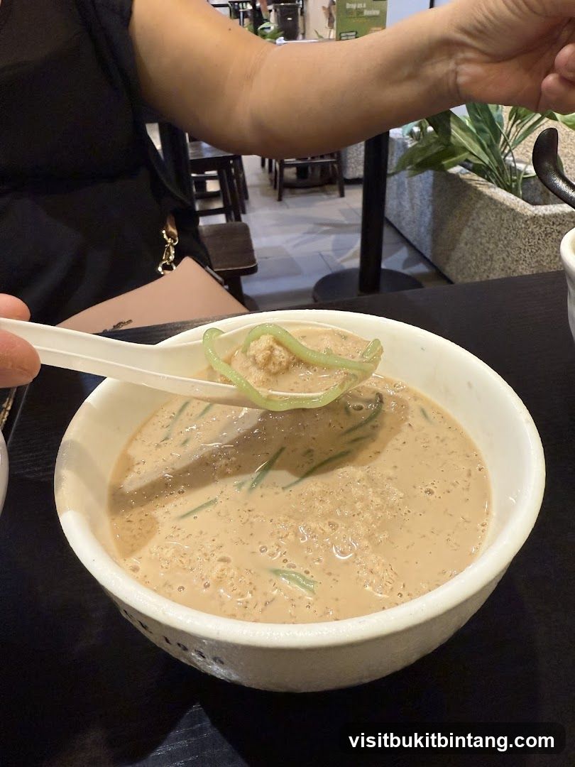 Dessert with Green Jelly Noodles
