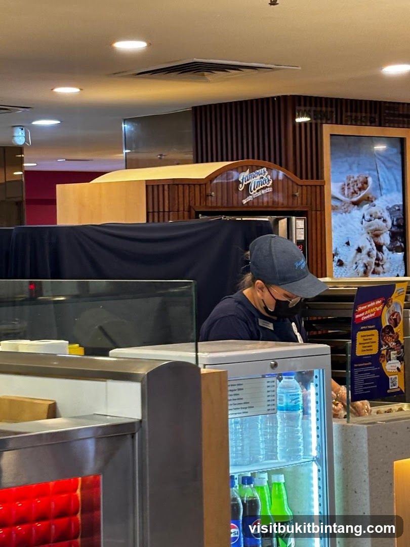 Famous Amos Gurney Plaza