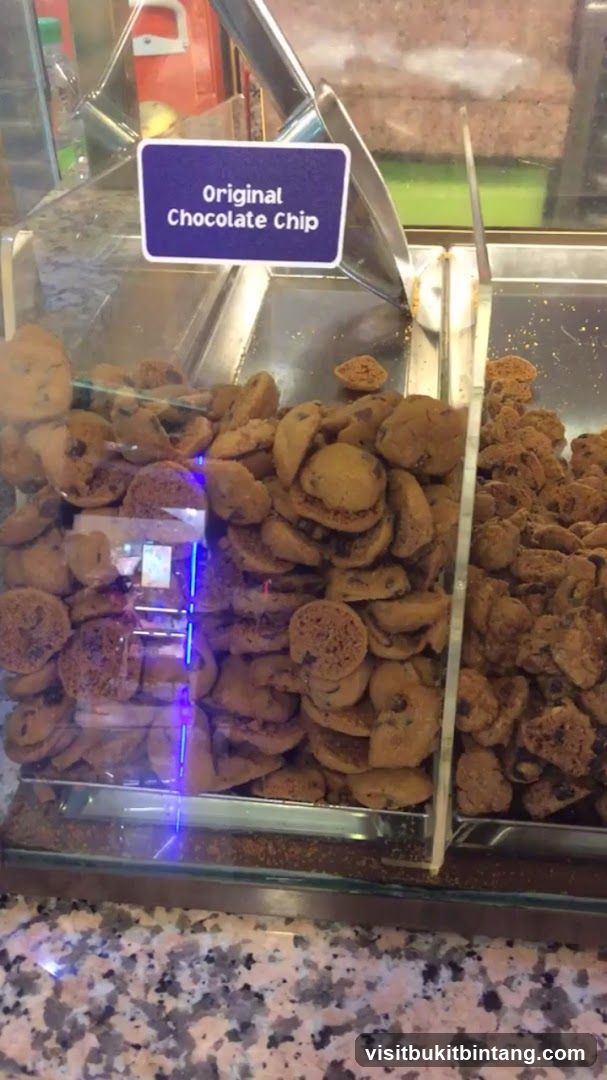 Chocolate Chip Cookies
