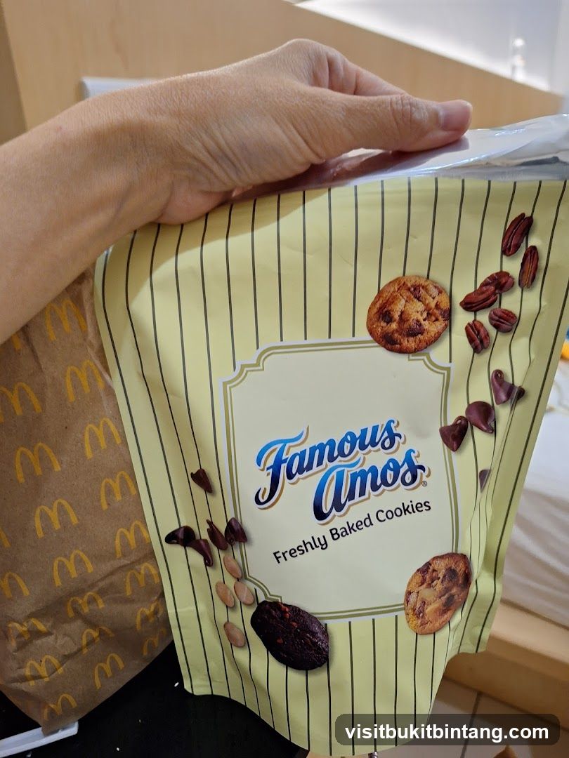 Famous Amos Cookies Packaging