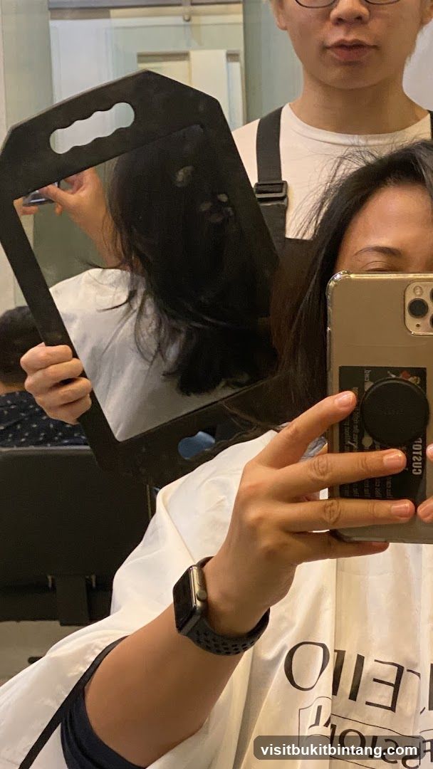 Hair Salon Selfie