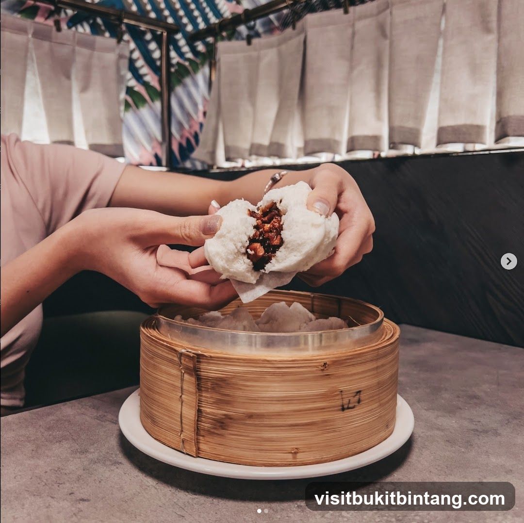 Steamed Pork Buns