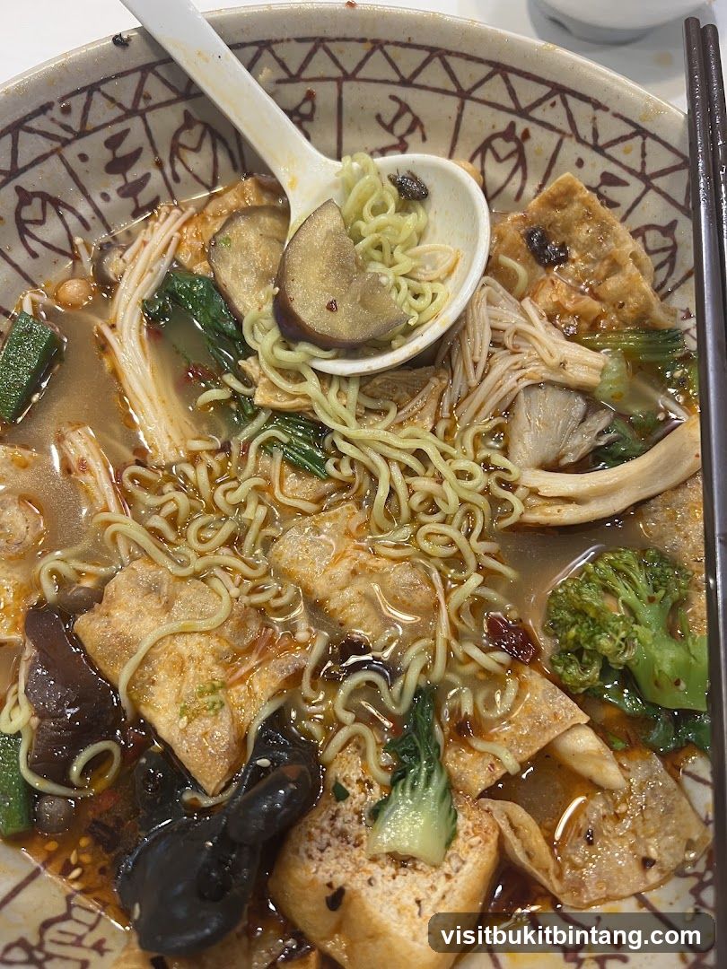 Noodle Soup with Vegetables and Tofu