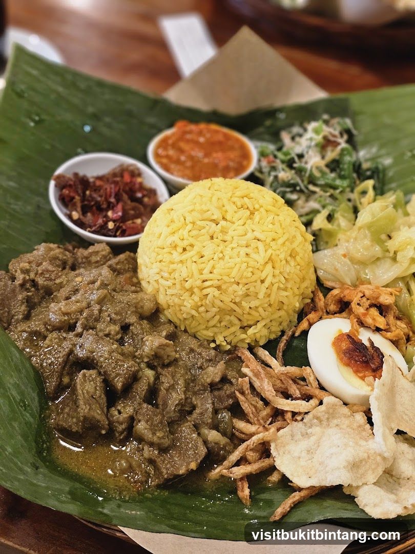 Nasi Kuning Platter