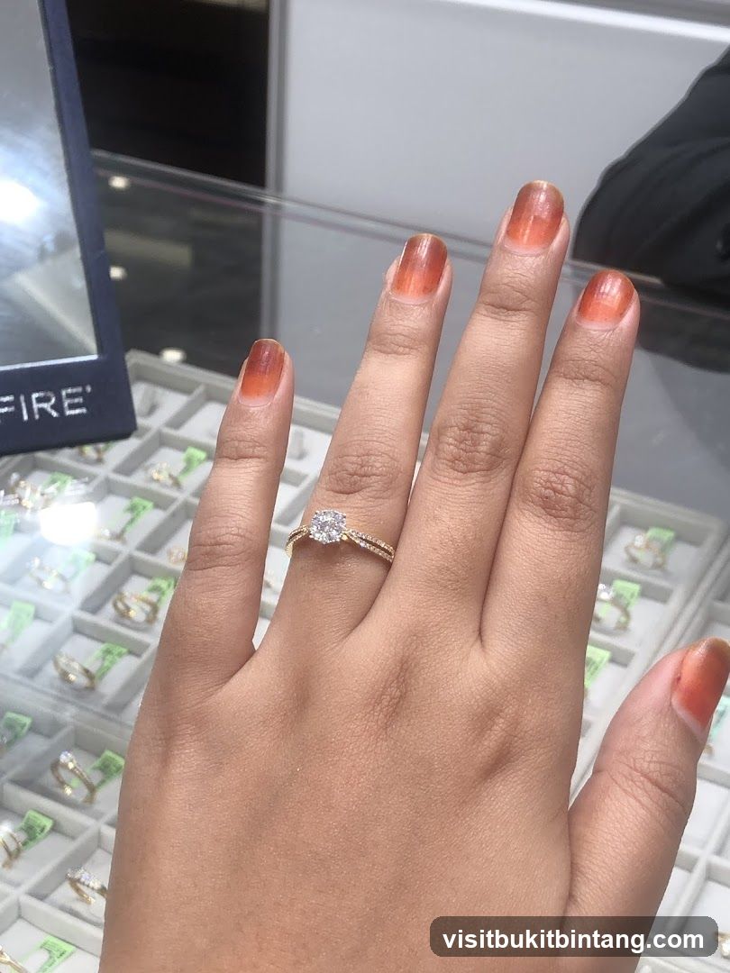 Diamond Ring Display
