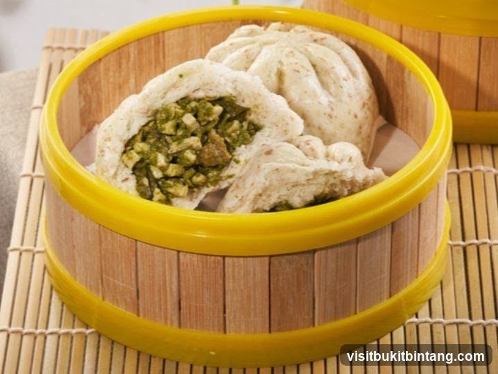 Steamed Buns in a Bamboo Steamer
