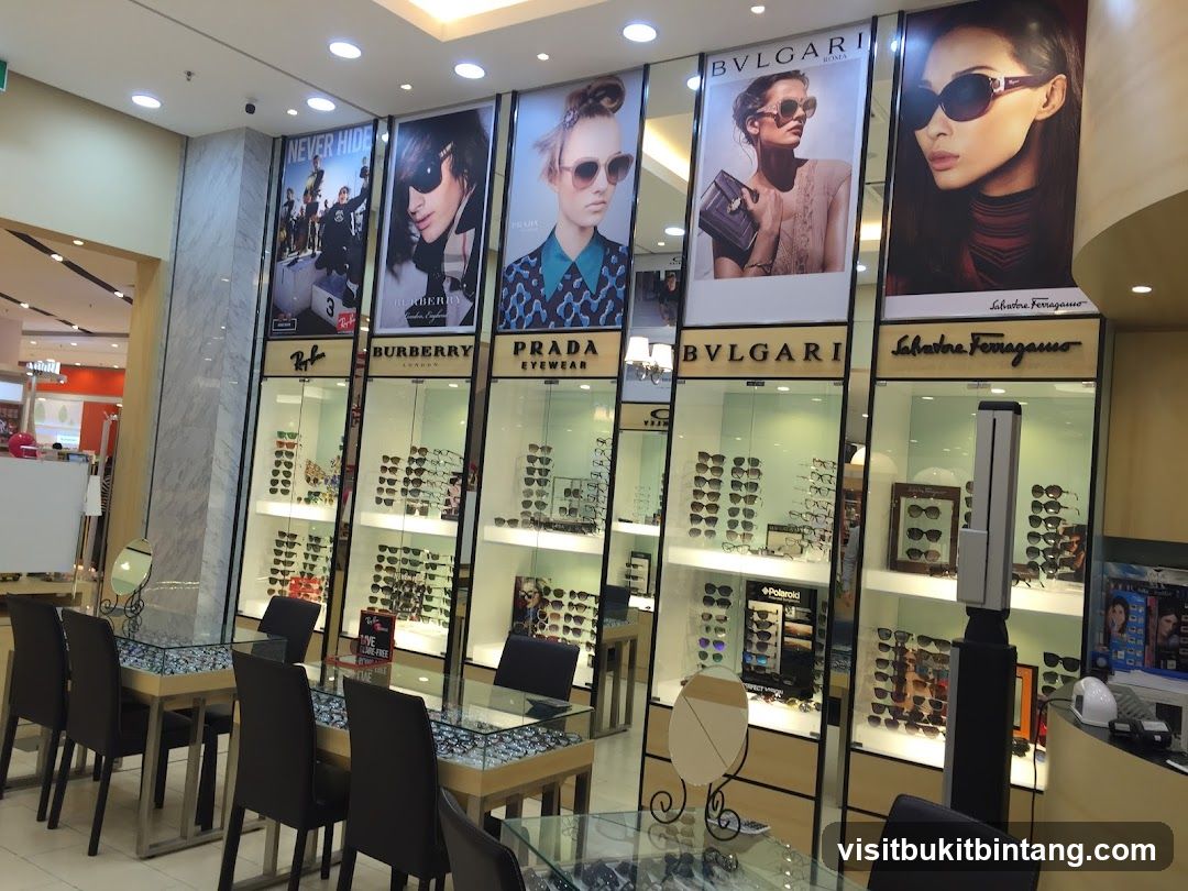 Eyewear Store Display