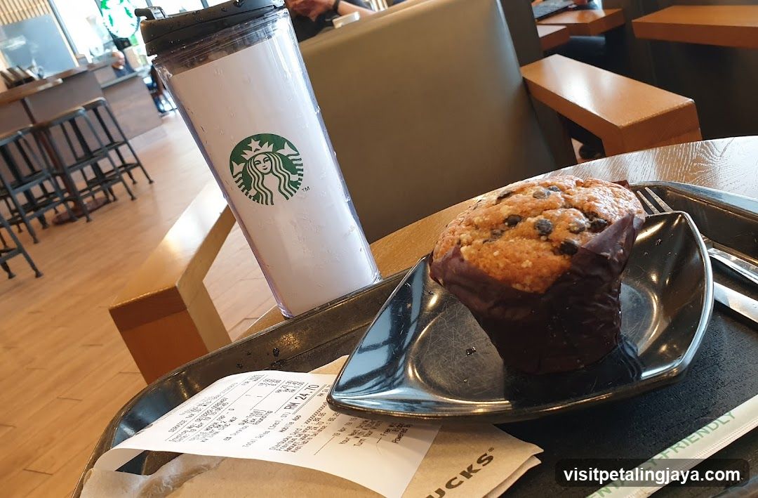 Starbucks Muffin and Drink