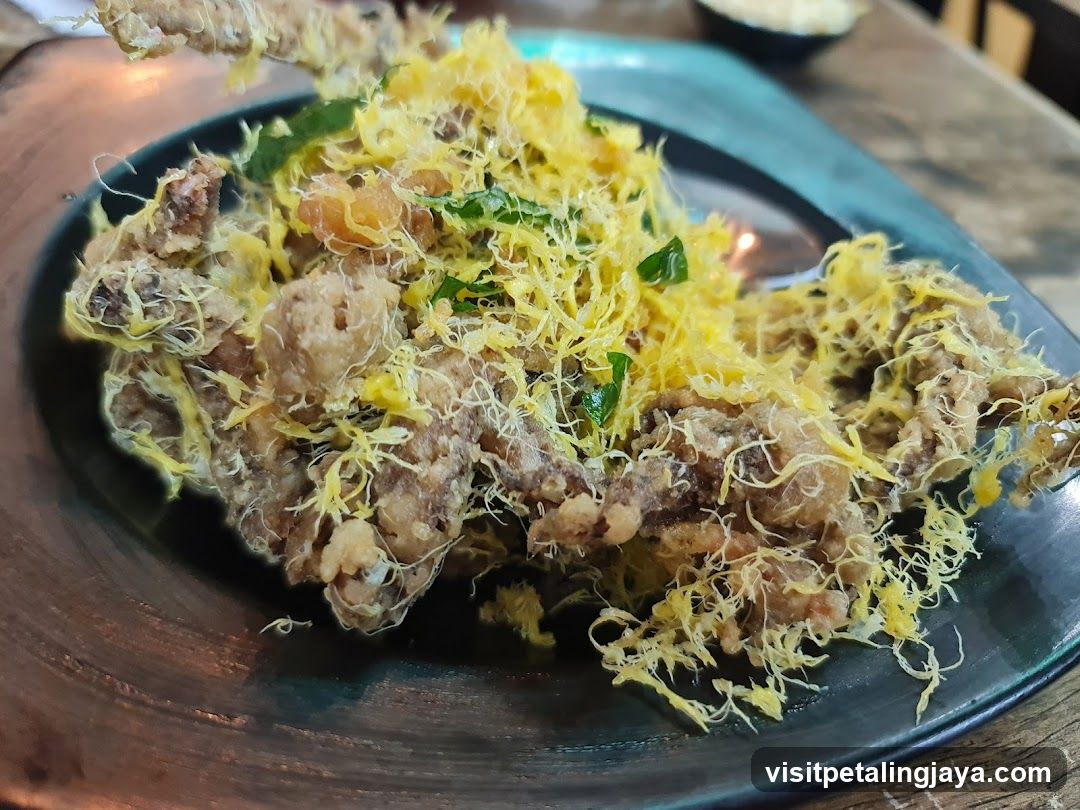 Fried Dish with Egg Shreds
