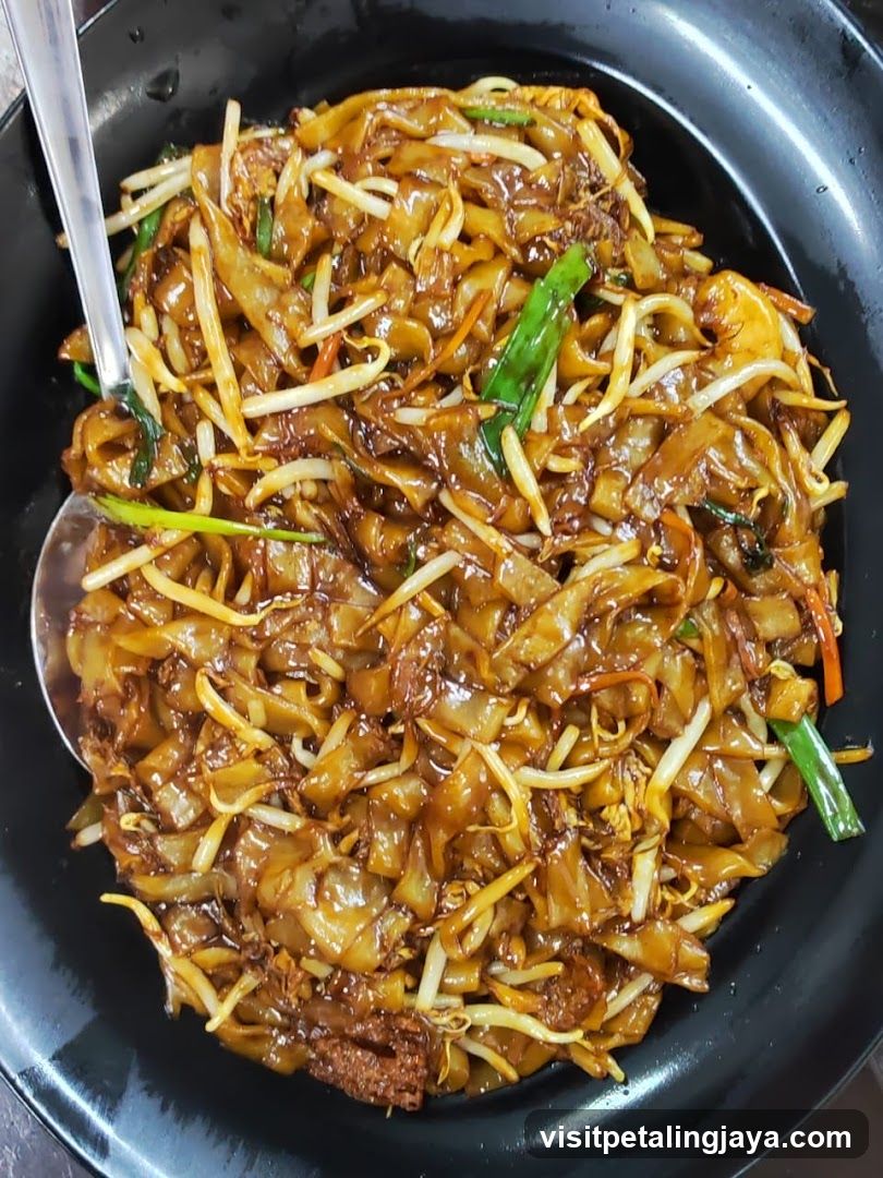 Fried Noodles with Vegetables