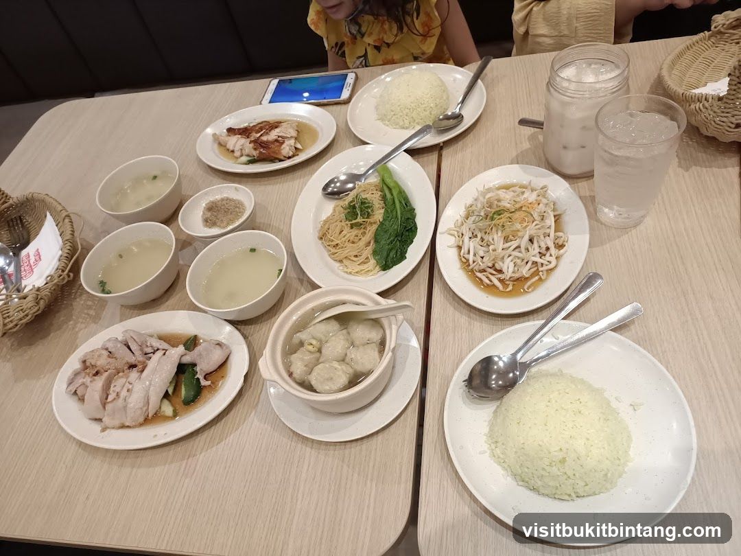 Hainanese Chicken Rice Meal